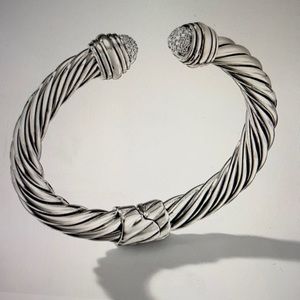 Cable classic collection bracelet with diamonds